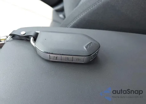 2025 Kia K4 Lxs from USA, damaged, VIN 3KPFT4DE3SE114583